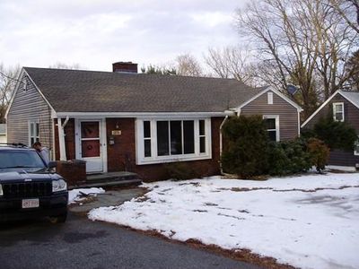 42 Nonquit St, Worcester, MA, 01604