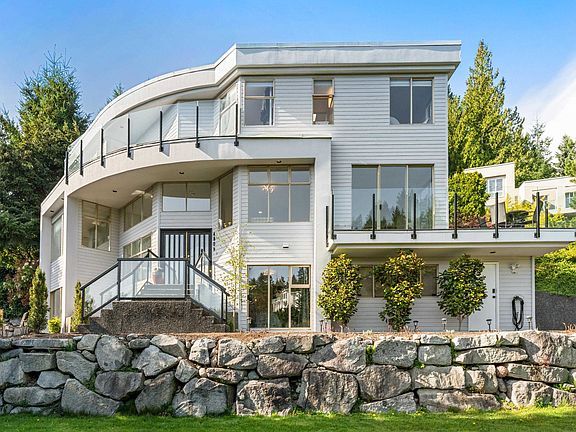 3rd image of 4809 Northwood Pl