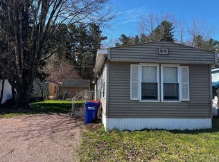 28 Owen Ct, Milton, VT 05468