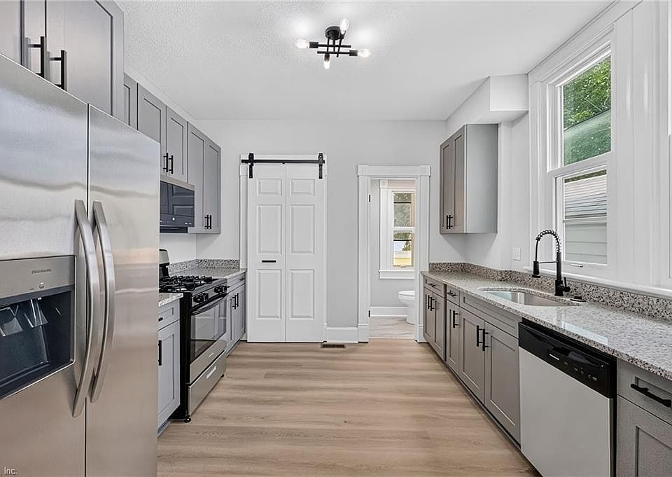 1st image of 3601 Newport Ave