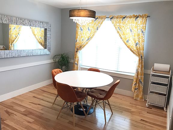 5th image of 2453 N Woodridge Ct