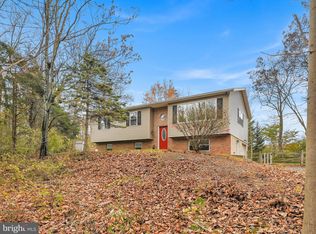 138 Beechwood Dr, Birdsboro, PA 19508