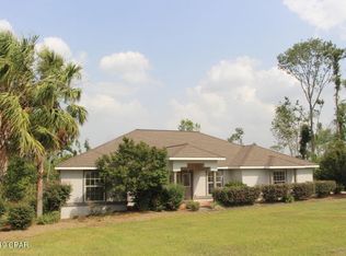 2890 Spring Chase Ln, Marianna, FL 32446