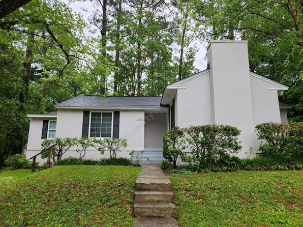 3430 Earlewood Dr