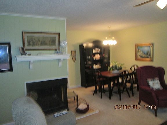 3rd image of 103 Clemons Dr
