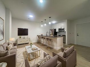 58 Union St #601, Newark, NJ 07105