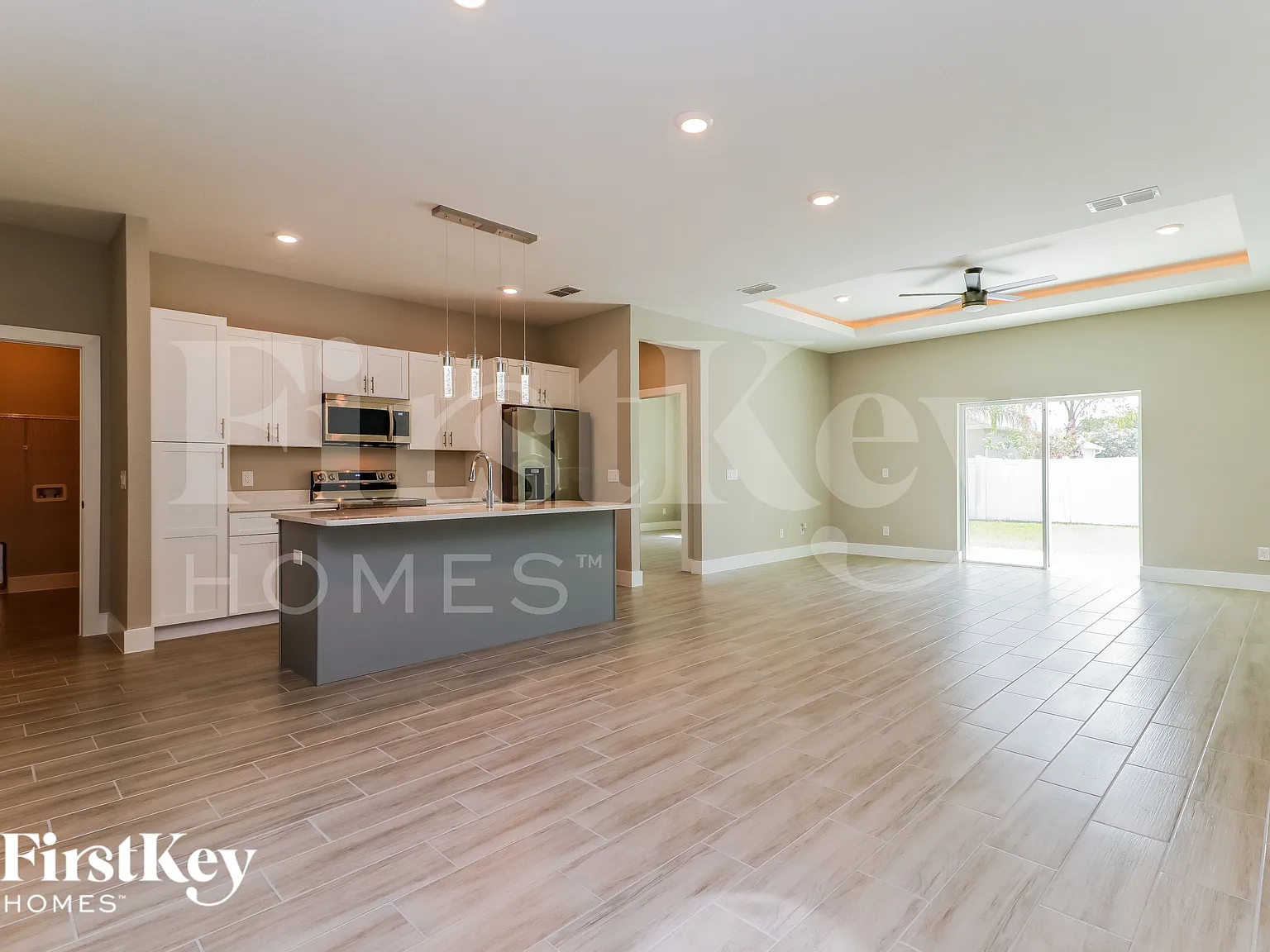 4 bed, 2.0 bath, 1670 sqft, $1,710 — Photo 3