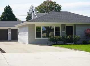 5320 S Madison Ave, Countryside, IL 60525