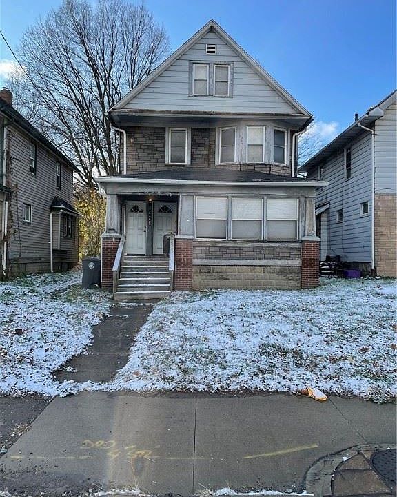 1st image of 426 S Arlington St