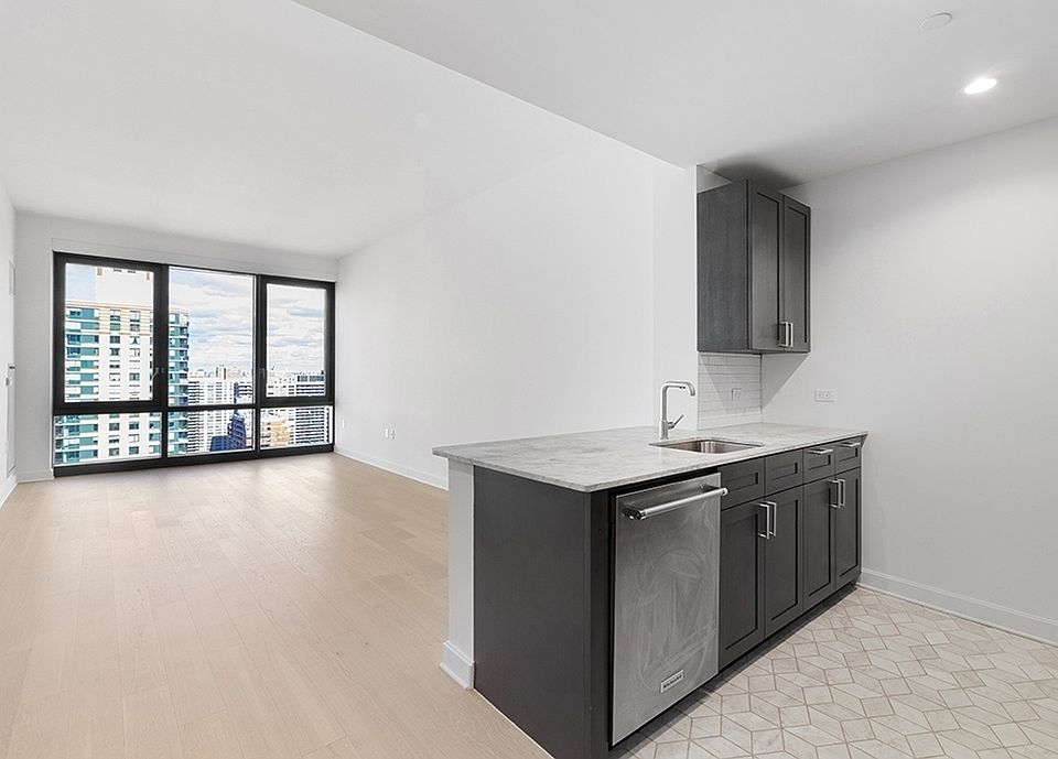 1st image of 21 W End Ave APT 2313