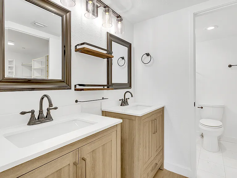 1541 Brickell Ave #105 — Photo 69
