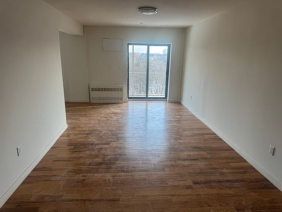 4th image of 671 Bronx River Rd #5X