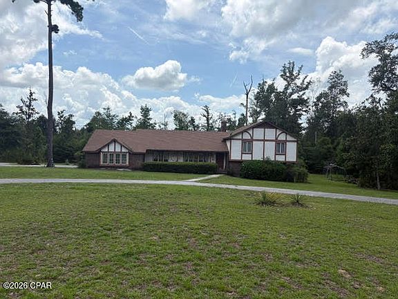 3rd image of 2485 Spring Creek Rd