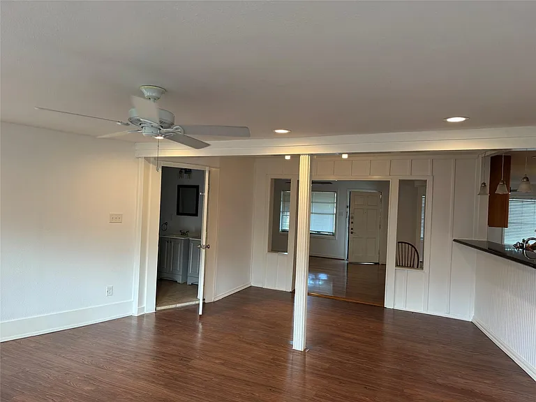6944 Burgess St — Photo 40