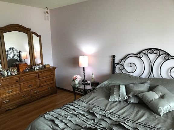 5th image of 11866 Woodbine St NW