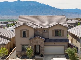 6950 Cleary Loop NE, Rio Rancho, NM 87144
