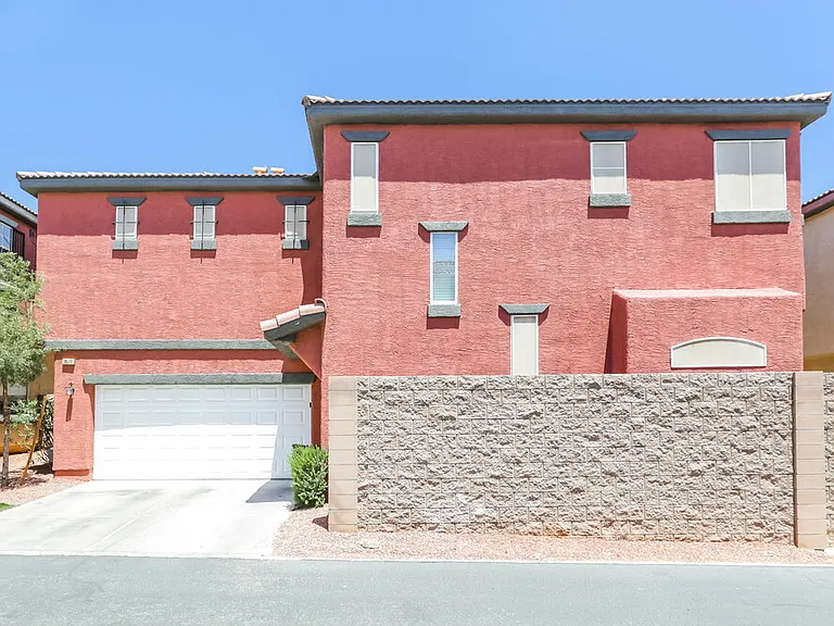 8577 Peaceful Dreams St — Photo 1