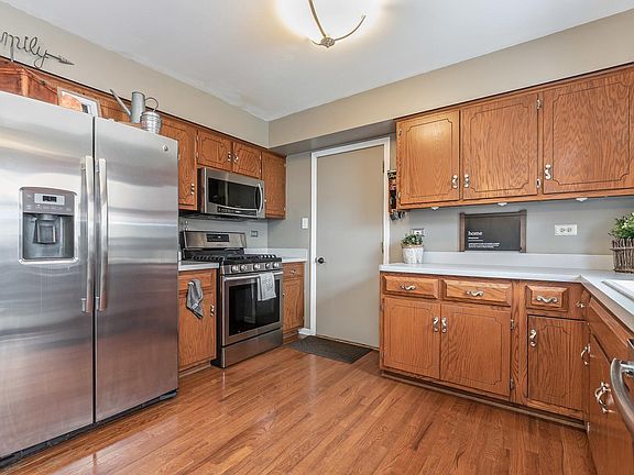 3rd image of 2805 Belleau Woods Dr