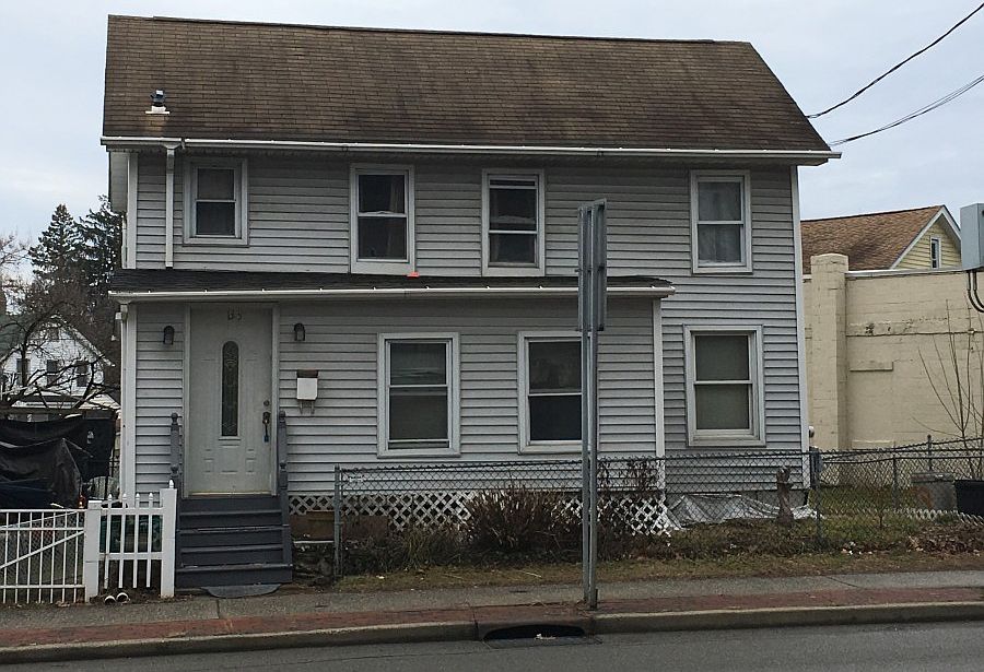 1st image of 133 N Highland Ave