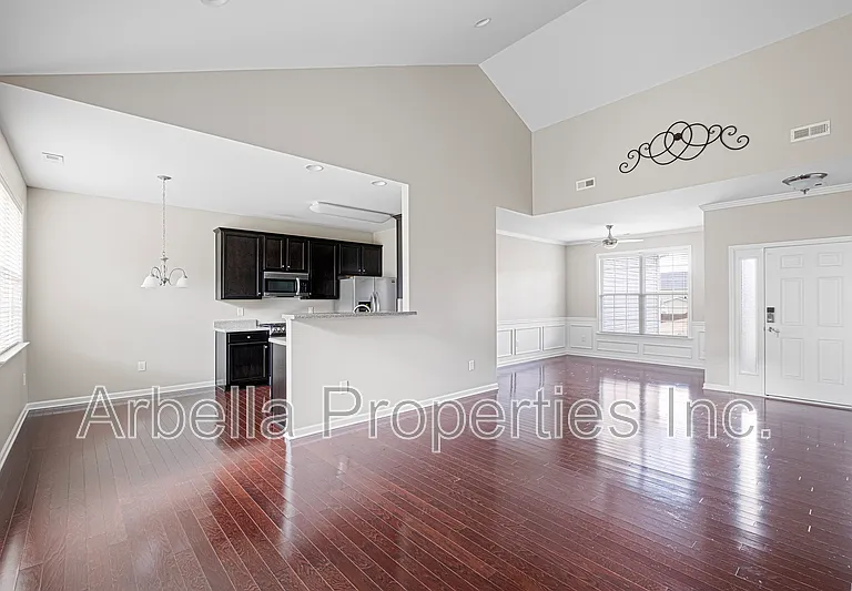 901 Hackney Rd — Photo 9