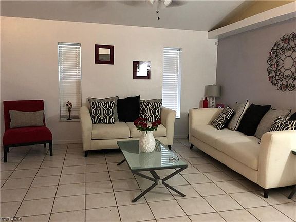 3rd image of 1107 Prospect Ave
