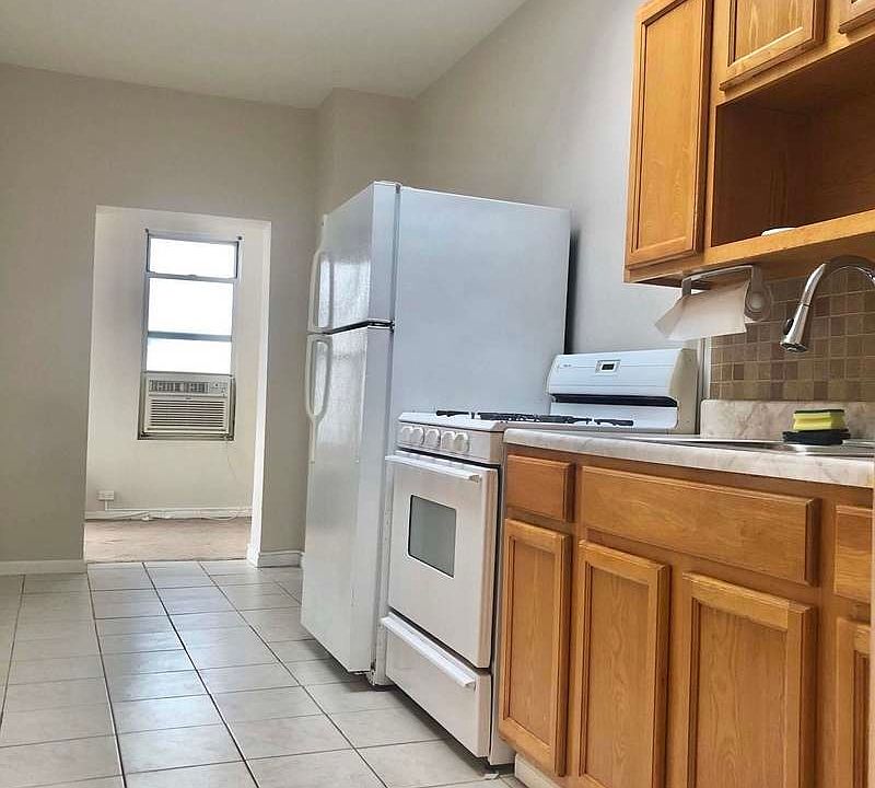 1st image of 25-52 34th St #20R