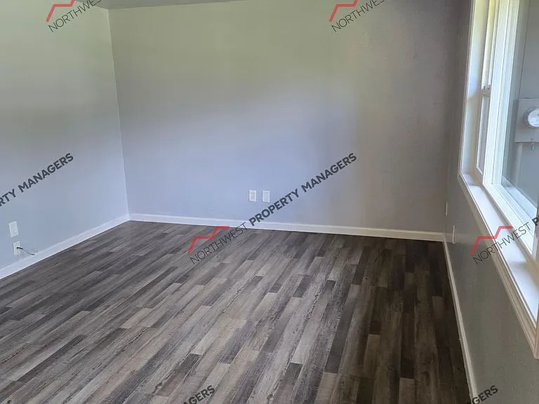 212 Galaxie Rd — Photo 23