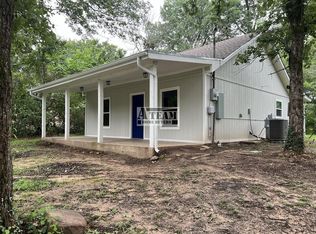 1012 Whispering Springs Dr, Tool, TX 75143