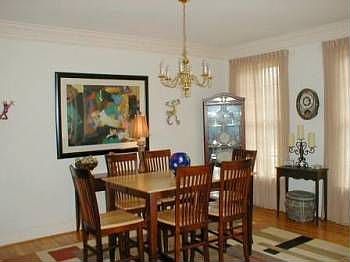 4th image of 4112 Thorngate Dr