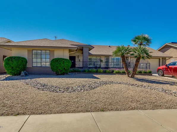 12311 W Tigerseye Dr, Sun City West, AZ 85375