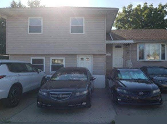 1st image of 773 Convery Blvd