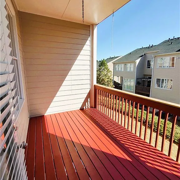 211 Creekway Xing SE — Photo 18