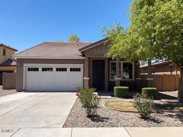 4648 S Twinleaf Dr — Photo 1
