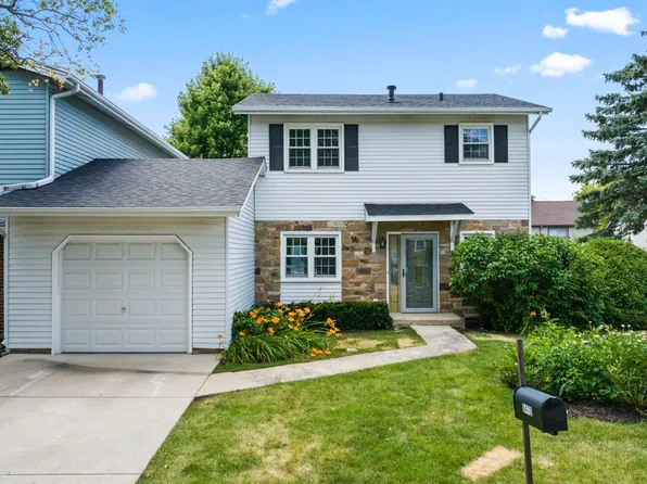 6470 Hathaway Ln, Downers Grove, IL 60516