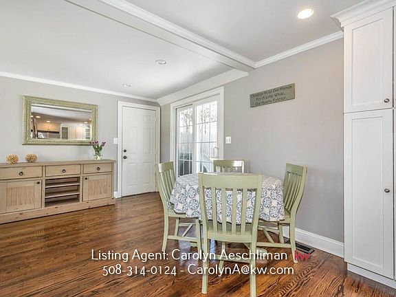3rd image of 52 Carroll Ct