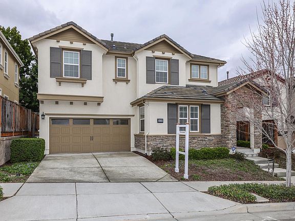 3rd image of 3030 Pellier Pl