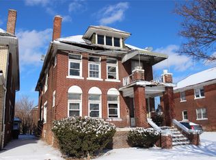 2456 Taylor Ave, Detroit, MI