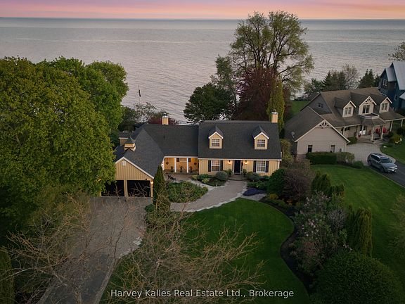 2nd image of 3 Skiff Cove Rd