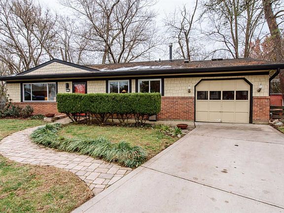 4th image of 11702 Harden Ct