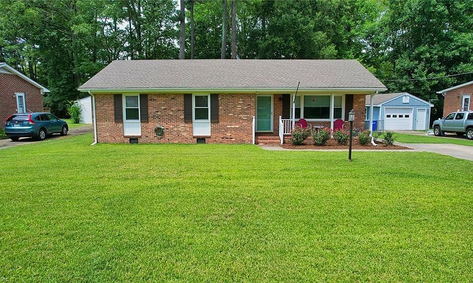 1st image of 1424 Planters Dr