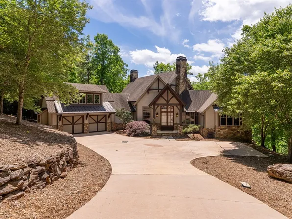 734 Placid Cove Way, Salem, SC 29676
