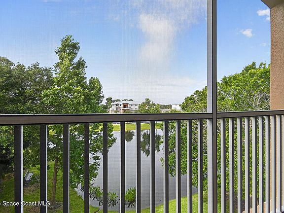2nd image of 1626 Peregrine Cir Unit 303