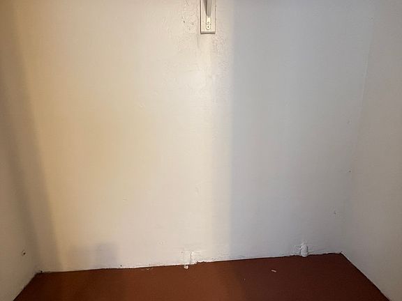 4th image of 1355 N Columbus Blvd #"a"