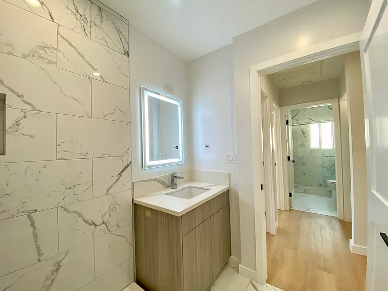 3207 W 3rd St #10A — Photo 14