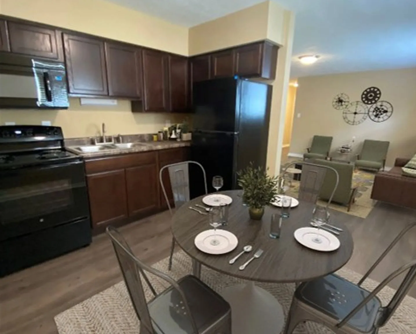 Monon Station Apartments — Photo 4
