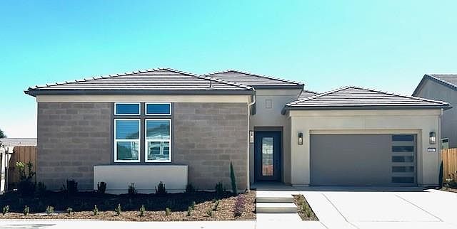 1st image of 1684 Heirloom Ave