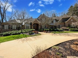 3950 Evergreen Ln, Richfield, OH 44286