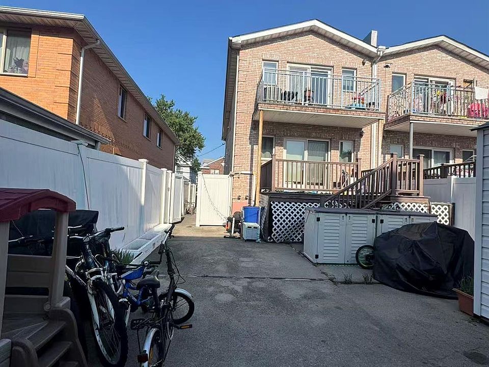 2nd image of 4215 161st Street