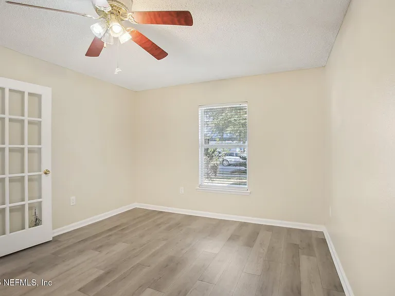 2346 Adams Lake Blvd — Photo 10