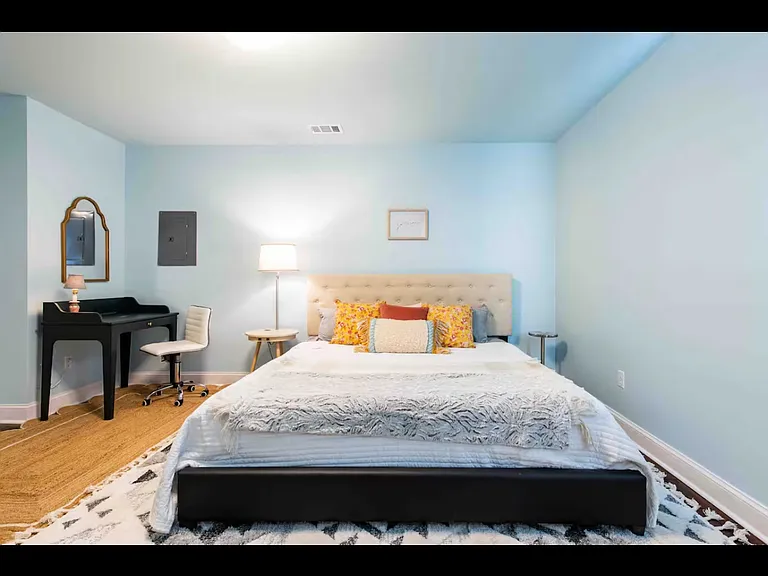 1496 S Shelby St #1 — Photo 8